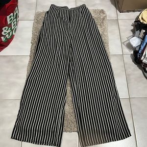 really cute wide leg pant